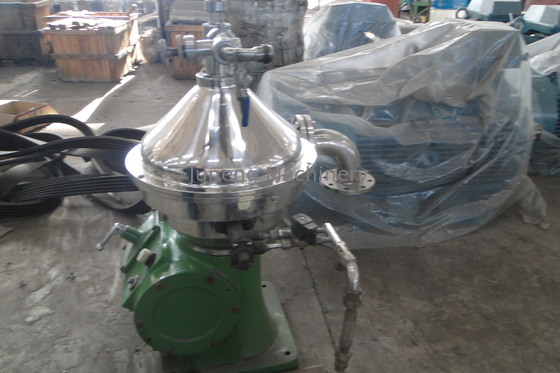 購入 1000-10000L/h をすくい取るミルクおよび乳しようのための新しいクリーム分離器 online manufacture